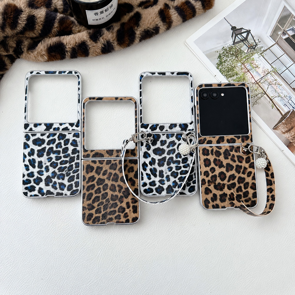 Men'S Accessories Designer - Leopard Print Folding Flip Phone Case